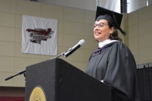 Author Sonia Nazario delivers the Convocation address. 